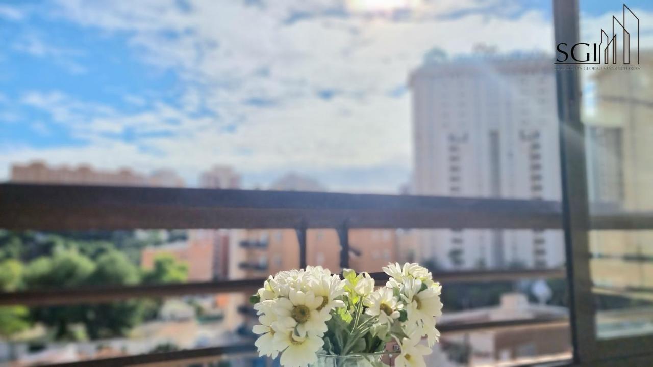 Magnifico Y Acogedor Apartamento- Wifi- A 5 Minutos De La Playa Finestrat Bagian luar foto